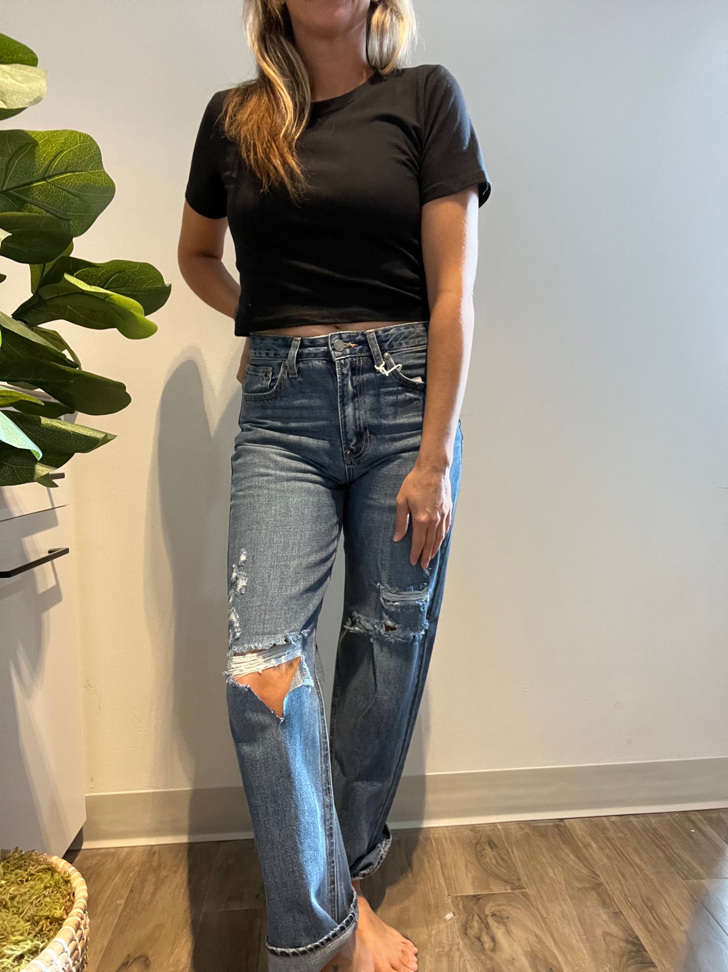 Wide leg distressed Denim