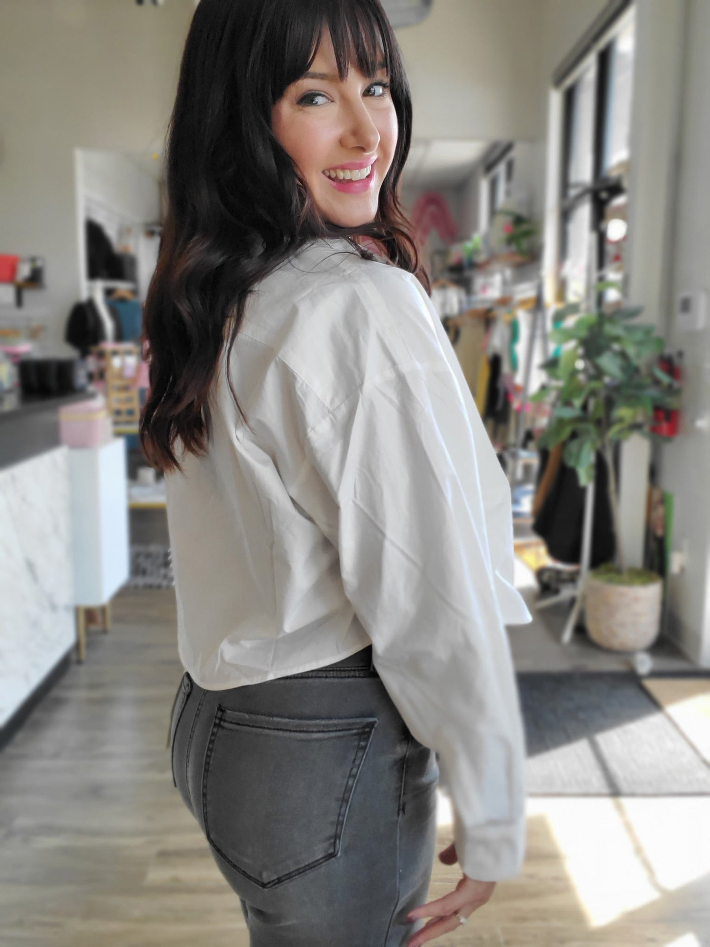 Long Sleeve Cropped Buttondown