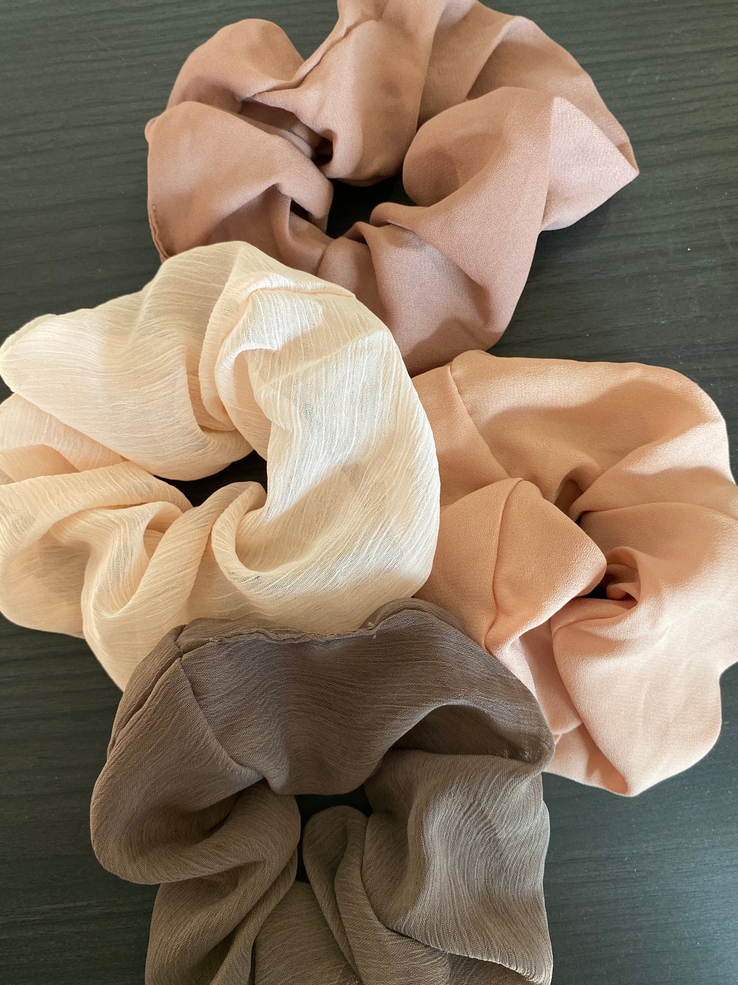 Nylon medium scrunchie