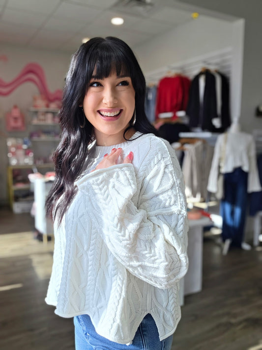 Cropped Cable Knit Pullover