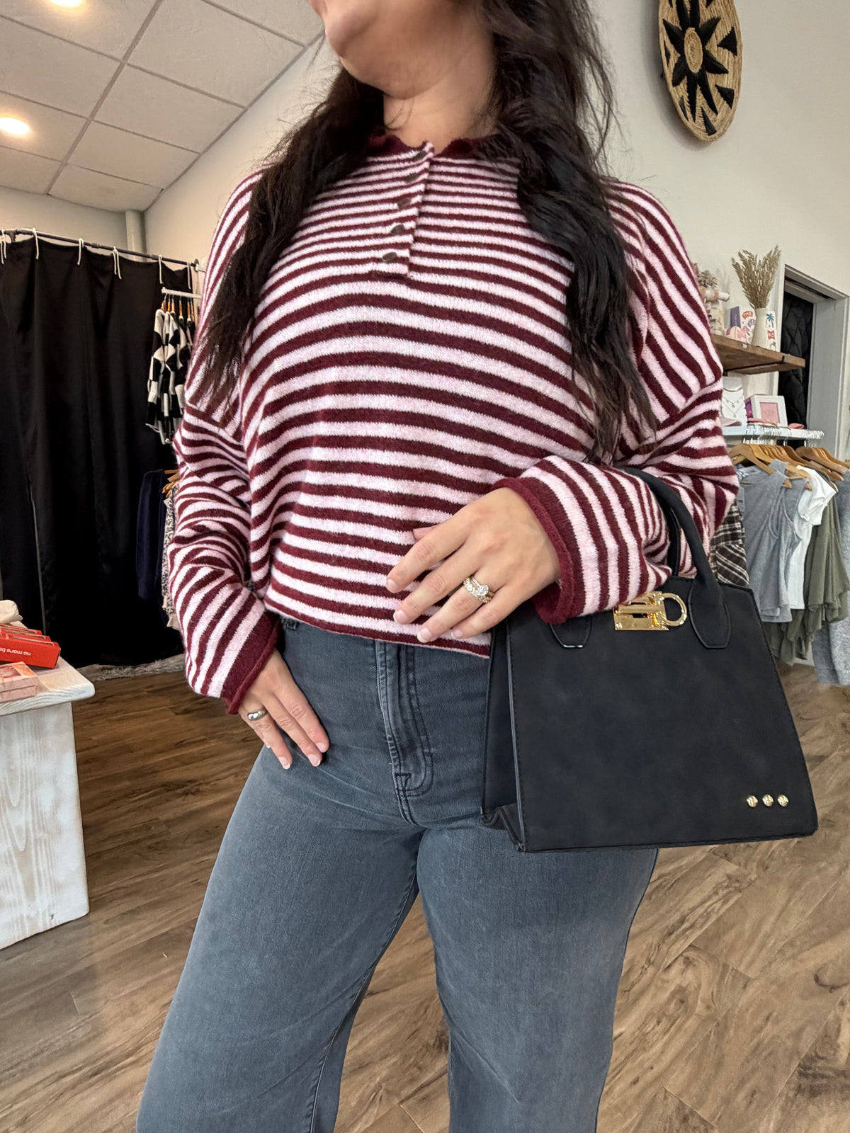 BUTTON HENLEY STRIPE SWEATER