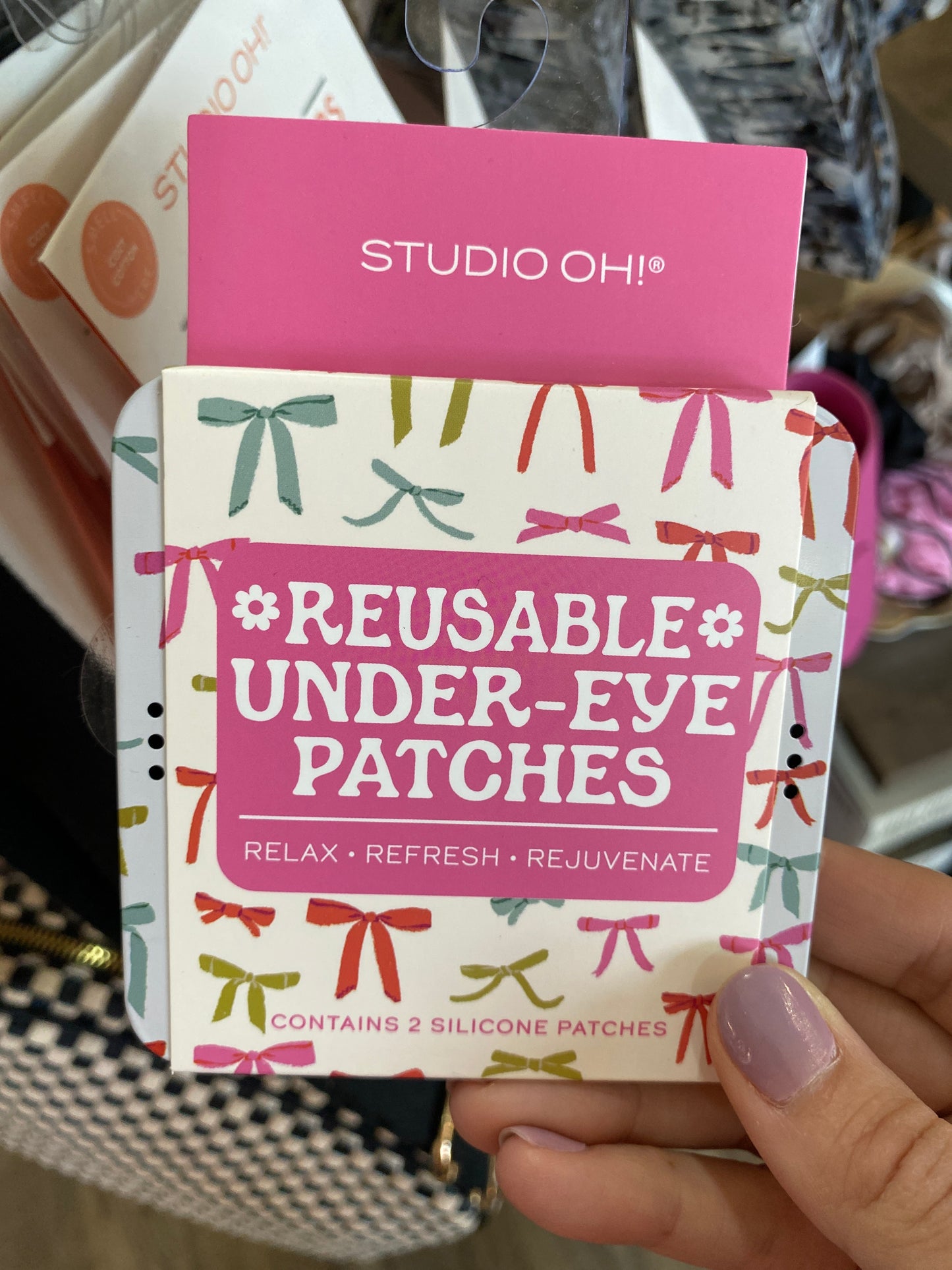 Put A Bow On It Reusable Under-Eye Patches