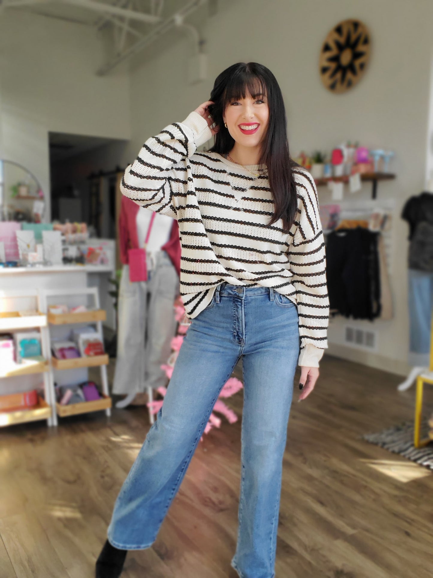 Clean Stretch High Rise Classic Straight Medium Wash