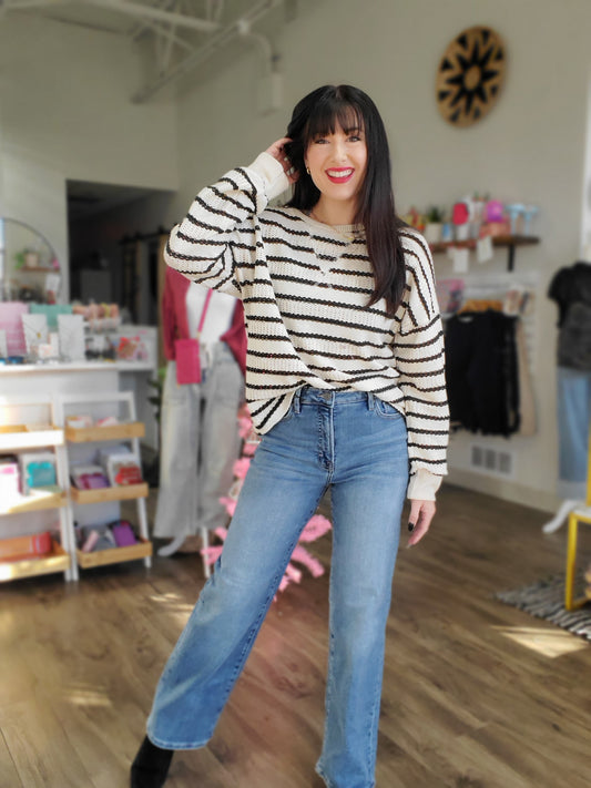 Clean Stretch High Rise Classic Straight Medium Wash