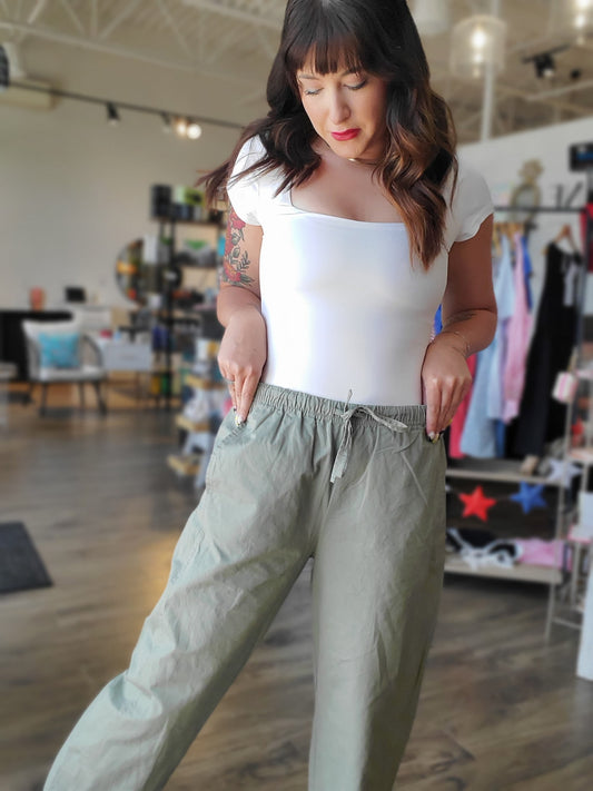 Tie Waist Crop Pants